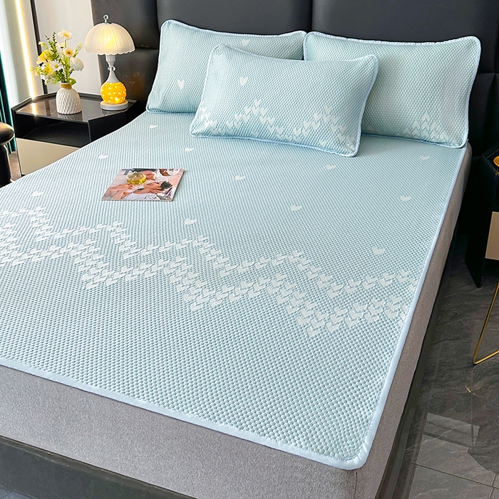 91家纺网 家纺一手货源 找家纺 爱洛家纺 2025新款A类冰丝豆豆凉席-爱心 爱心床垫~蓝