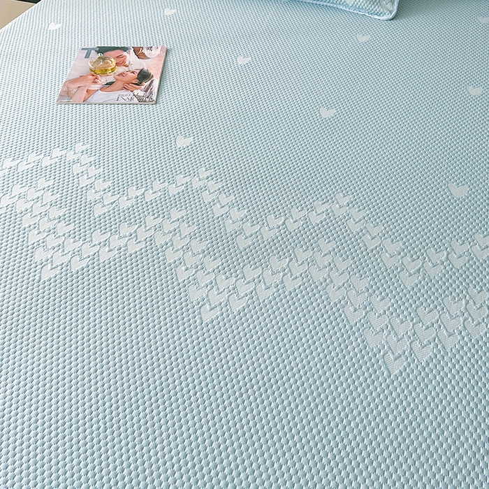 91家纺网 家纺一手货源 找家纺 爱洛家纺 2025新款A类冰丝豆豆凉席-爱心 爱心床垫~蓝