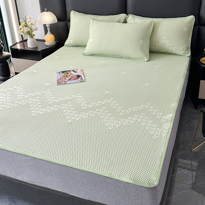 91家纺网 家纺一手货源 找家纺 爱洛家纺 2025新款A类冰丝豆豆凉席-爱心 爱心床垫~绿