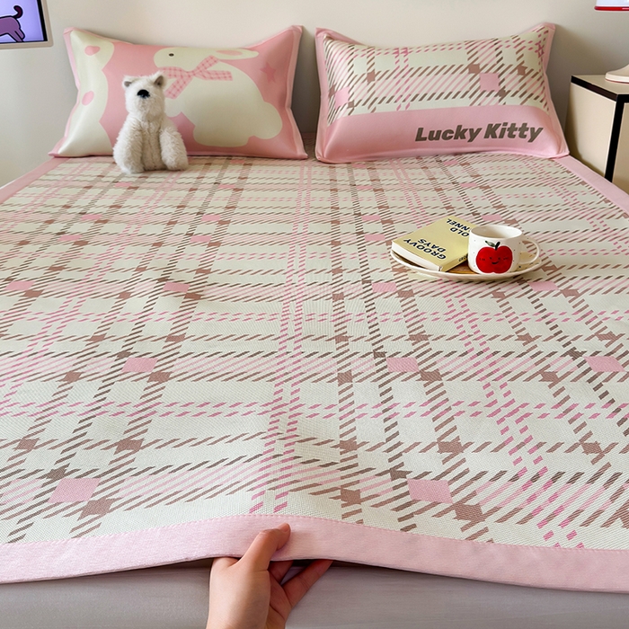 91家纺网 家纺一手货源 找家纺 安哆啦家纺 2025新款A类印花冰藤凉席简约条格系列凉席席子 格格兔-床席款