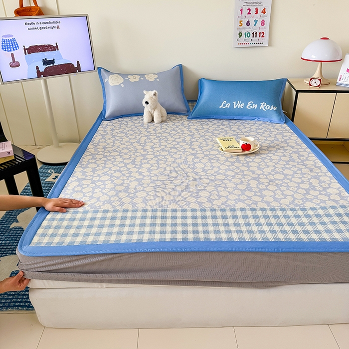 91家纺网 家纺一手货源 找家纺 （总）安哆啦家纺 2025新款A类印花冰藤凉席简约条格系列凉席席子