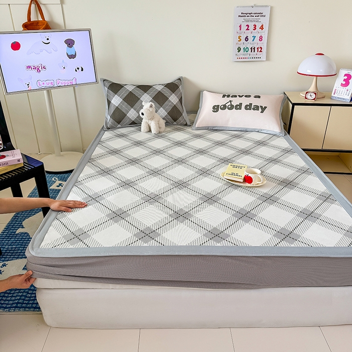 91家纺网 家纺一手货源 找家纺 （总）安哆啦家纺 2025新款A类印花冰藤凉席简约条格系列凉席席子