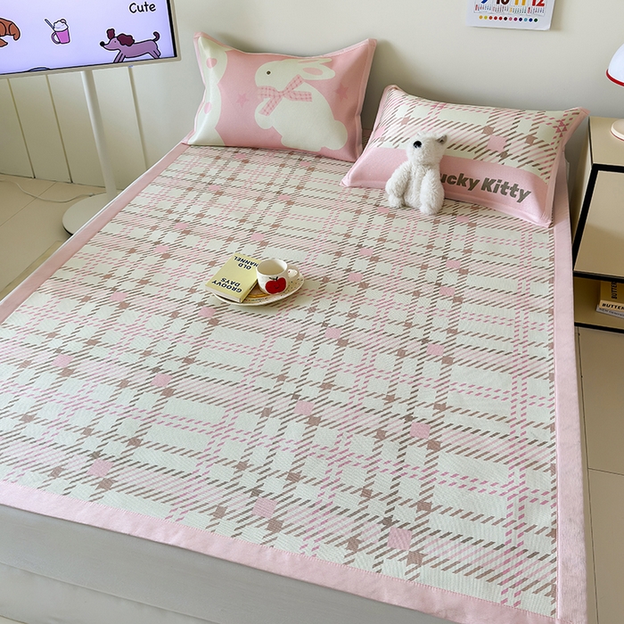 91家纺网 家纺一手货源 找家纺 安哆啦家纺 2025新款A类印花冰藤凉席简约条格系列凉席席子 格格兔-床席款