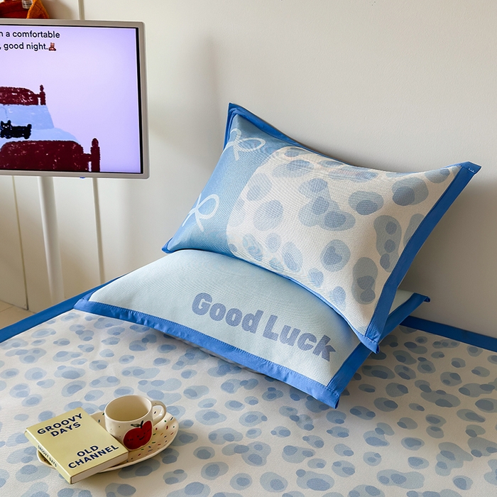 91家纺网 家纺一手货源 找家纺 安哆啦家纺 2025新款A类印花冰藤凉席简约条格系列凉席席子 蓝色豹纹-床席款