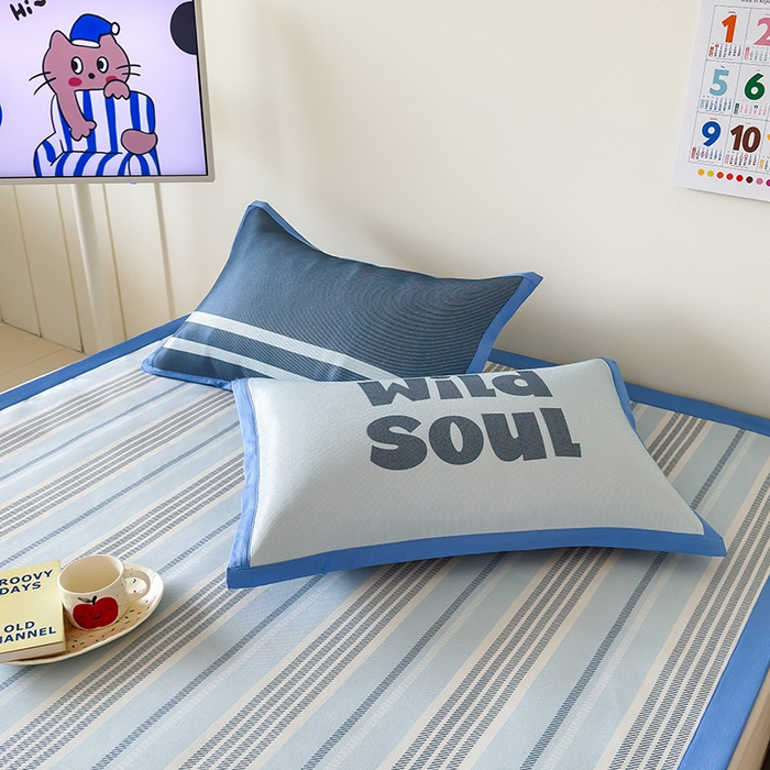 91家纺网 家纺一手货源 找家纺 安哆啦家纺 2025新款A类印花冰藤凉席简约条格系列凉席席子 腔调-床席款