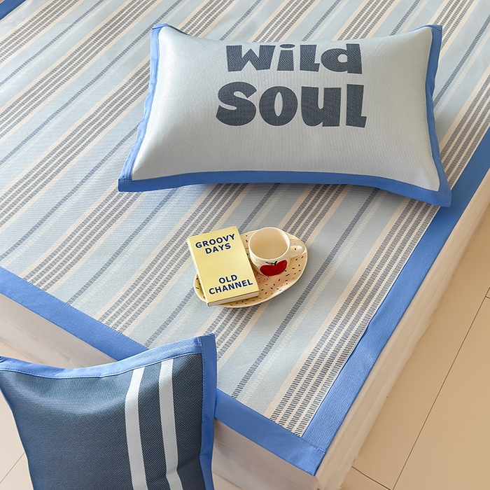 91家纺网 家纺一手货源 找家纺 安哆啦家纺 2025新款A类印花冰藤凉席简约条格系列凉席席子 腔调-床席款