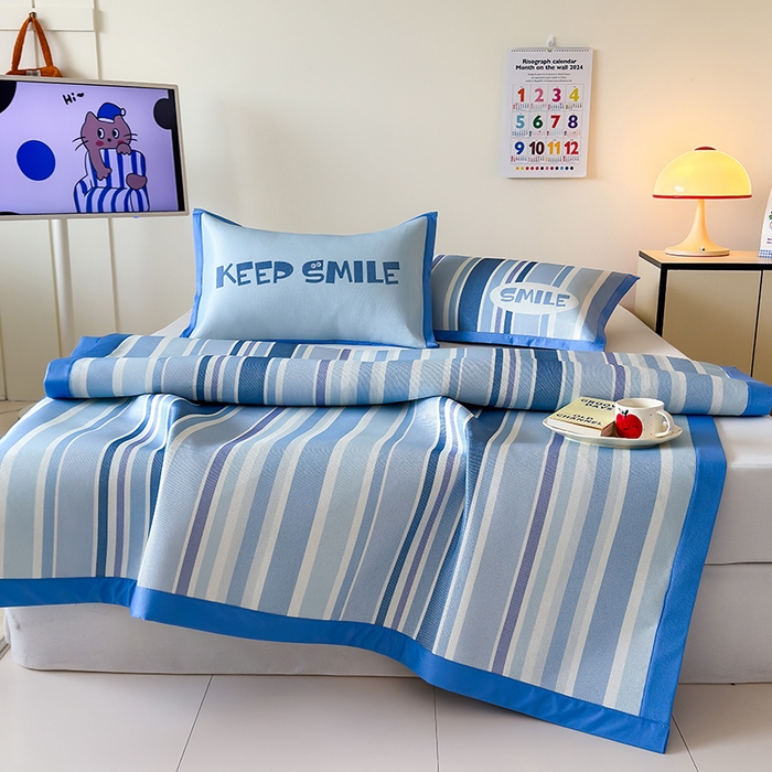 91家纺网 家纺一手货源 找家纺 安哆啦家纺 2025新款A类印花冰藤凉席简约条格系列凉席席子 绅士蓝条-床席款