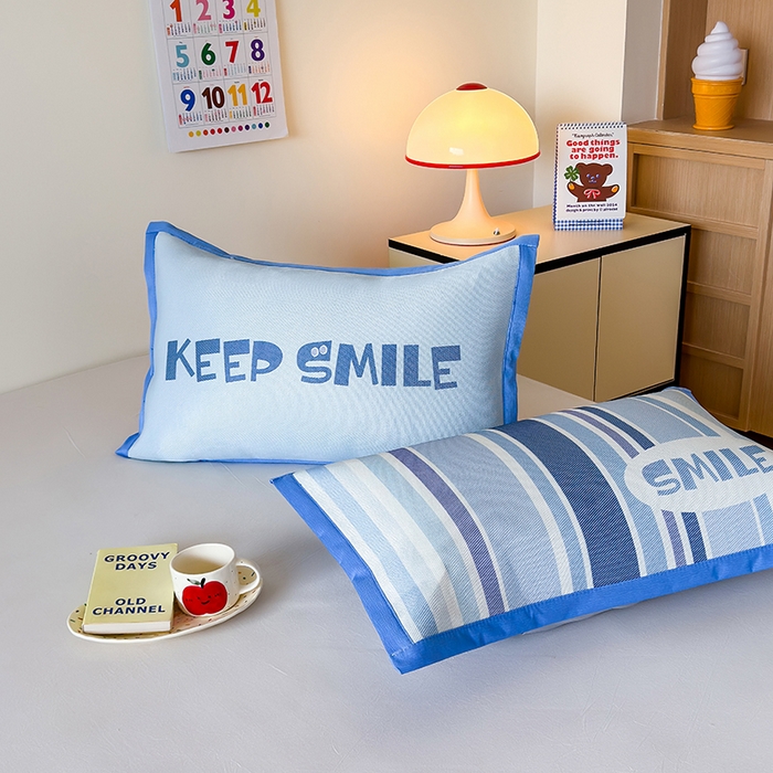 91家纺网 家纺一手货源 找家纺 安哆啦家纺 2025新款A类印花冰藤凉席简约条格系列凉席席子 绅士蓝条-床席款