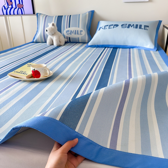 91家纺网 家纺一手货源 找家纺 安哆啦家纺 2025新款A类印花冰藤凉席简约条格系列凉席席子 绅士蓝条-床席款