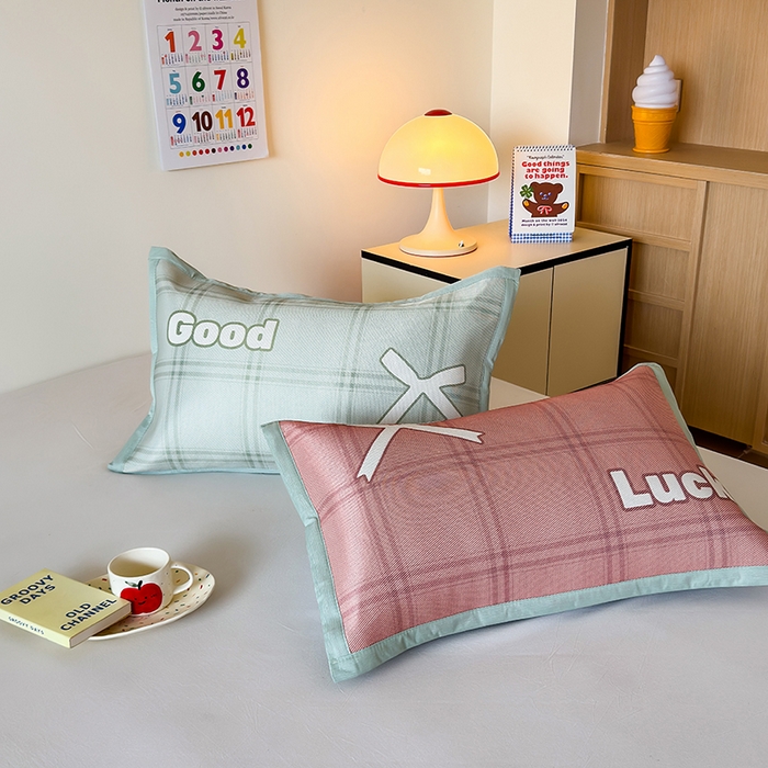 91家纺网 家纺一手货源 找家纺 安哆啦家纺 2025新款A类印花冰藤凉席简约条格系列凉席席子 小绿格-床席款