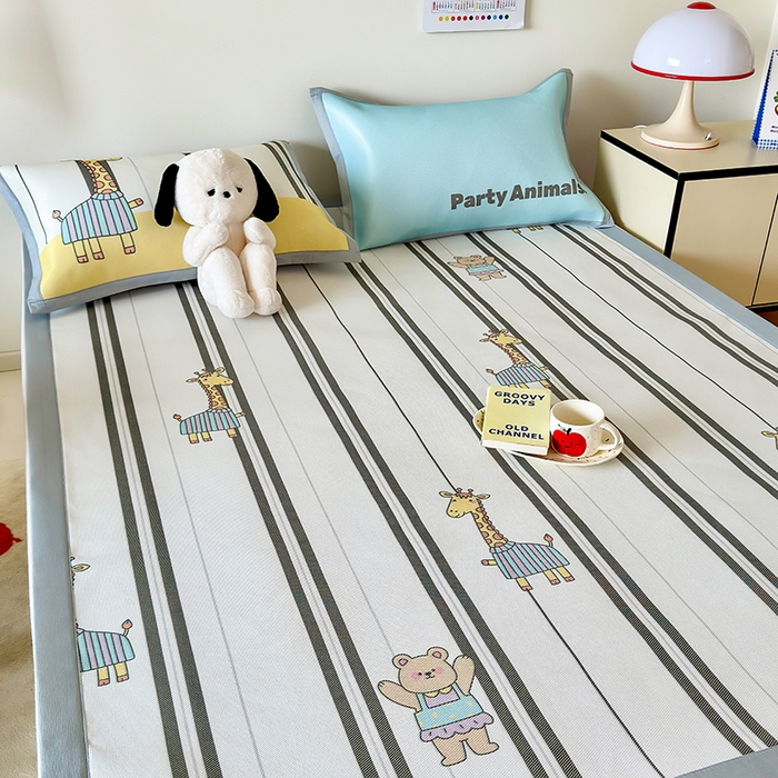 91家纺网 家纺一手货源 找家纺 安哆啦家纺 2025新款A类印花冰藤凉席简约条格系列凉席席子 长颈鹿-床席款