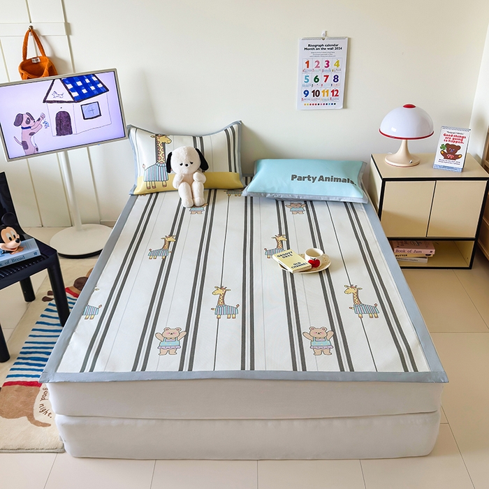 91家纺网 家纺一手货源 找家纺 安哆啦家纺 2025新款A类印花冰藤凉席简约条格系列凉席席子 长颈鹿-床席款