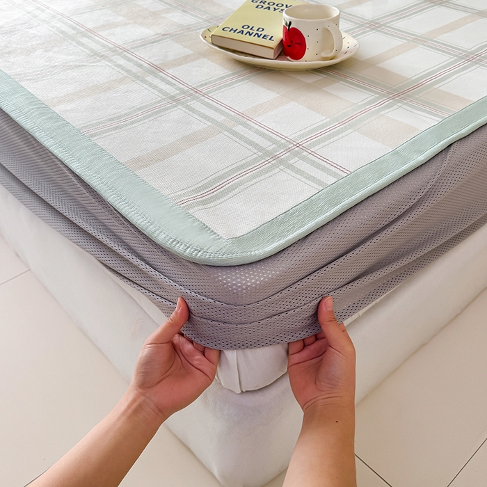 91家纺网 家纺一手货源 找家纺 安哆啦家纺 2025新款A类印花冰藤凉席简约条格系列凉席席子 小绿格-床笠款