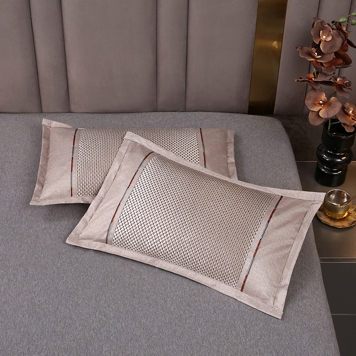 91家纺网 家纺一手货源 找家纺 纽乐家纺 2025新款全荞麦壳枕头夏季冰丝藤席枕芯冰藤荞麦枕竹面凉席枕头 直角冰藤荞麦枕-浅米色