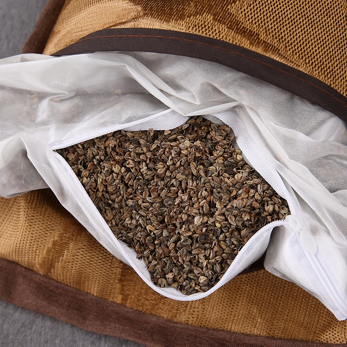 91家纺网 家纺一手货源 找家纺 纽乐家纺 2025新款全荞麦壳枕头夏季冰丝藤席枕芯冰藤荞麦枕竹面凉席枕头 直角冰藤荞麦枕-咖色