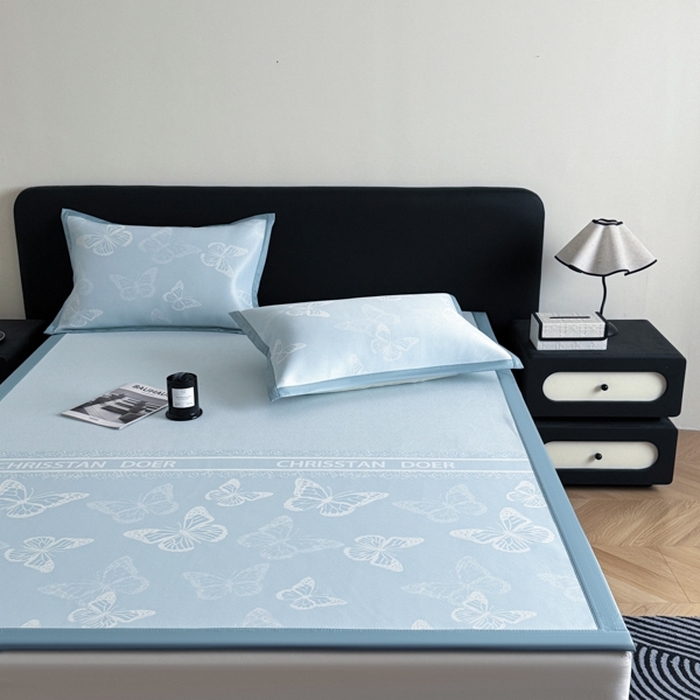 91家纺网 家纺一手货源 找家纺 （总）九花鹿 2025新款A类PE凉感提花冰丝凉席软凉席可水洗可机洗