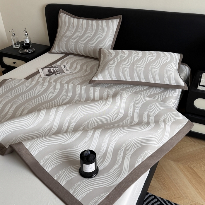 91家纺网 家纺一手货源 找家纺 九花鹿 2025新款A类PE凉感提花冰丝凉席软凉席可水洗可机洗 波纹（米灰）