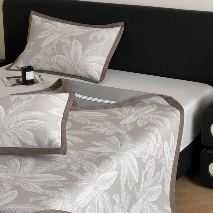 91家纺网 家纺一手货源 找家纺 九花鹿 2025新款A类PE凉感提花冰丝凉席软凉席可水洗可机洗 盆栽（米灰）