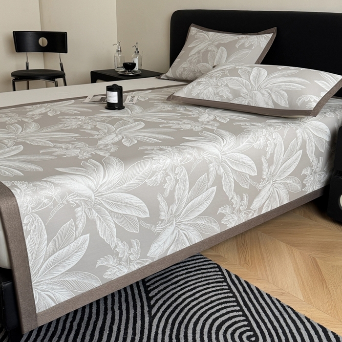 91家纺网 家纺一手货源 找家纺 九花鹿 2025新款A类PE凉感提花冰丝凉席软凉席可水洗可机洗 盆栽（米灰）