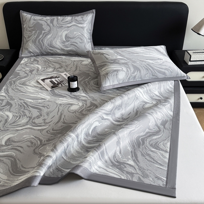 91家纺网 家纺一手货源 找家纺 九花鹿 2025新款A类PE凉感提花冰丝凉席软凉席可水洗可机洗 西里（绅士灰）