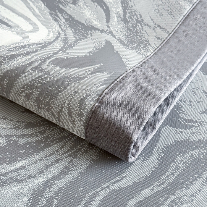 91家纺网 家纺一手货源 找家纺 九花鹿 2025新款A类PE凉感提花冰丝凉席软凉席可水洗可机洗 西里（绅士灰）