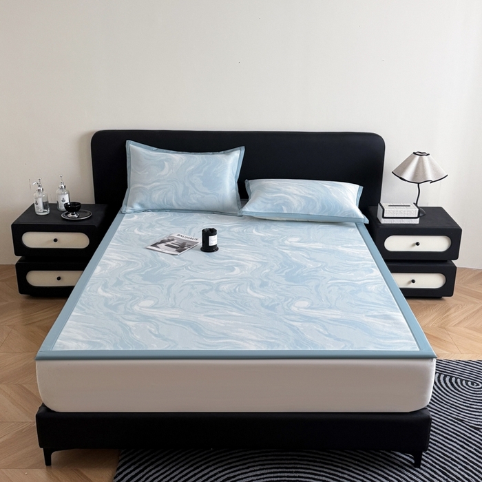 91家纺网 家纺一手货源 找家纺 九花鹿 2025新款A类PE凉感提花冰丝凉席软凉席可水洗可机洗 西里（天空蓝）