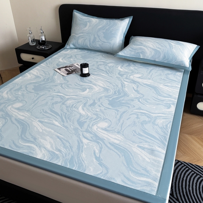 91家纺网 家纺一手货源 找家纺 九花鹿 2025新款A类PE凉感提花冰丝凉席软凉席可水洗可机洗 西里（天空蓝）