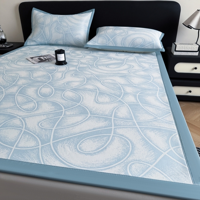 91家纺网 家纺一手货源 找家纺 九花鹿 2025新款A类PE凉感提花冰丝凉席软凉席可水洗可机洗 炫染流线（浅蓝）