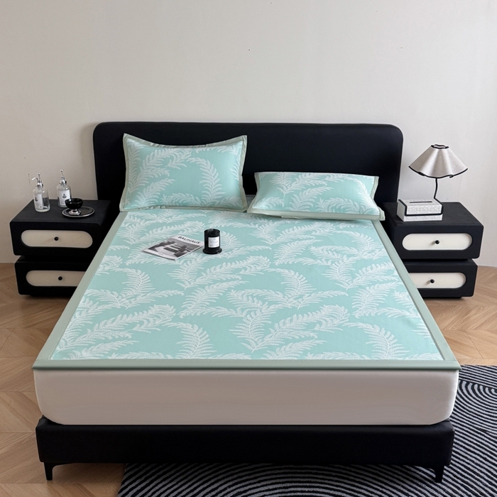 91家纺网 家纺一手货源 找家纺 九花鹿 2025新款A类PE凉感提花冰丝凉席软凉席可水洗可机洗 雪松之境（青绿）