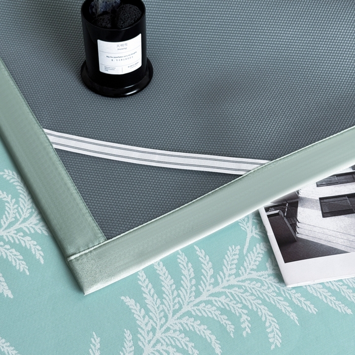 91家纺网 家纺一手货源 找家纺 九花鹿 2025新款A类PE凉感提花冰丝凉席软凉席可水洗可机洗 雪松之境（青绿）