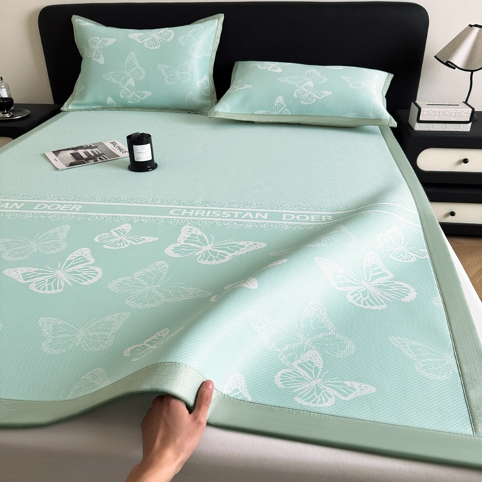 91家纺网 家纺一手货源 找家纺 （总）九花鹿 2025新款A类PE凉感提花冰丝凉席软凉席可水洗可机洗