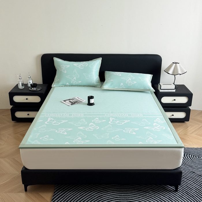 91家纺网 家纺一手货源 找家纺 （总）九花鹿 2025新款A类PE凉感提花冰丝凉席软凉席可水洗可机洗