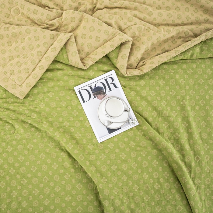 91家纺网 家纺一手货源 找家纺 鲁爱家纺供货 2025新款全棉双层纱提花夏被 幸福星-绿