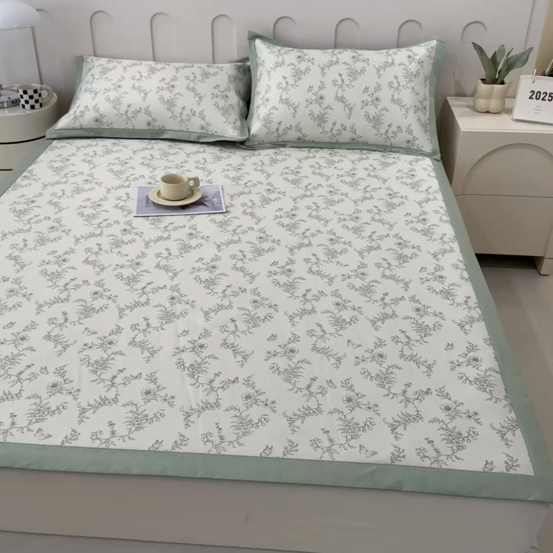 91家纺网 家纺一手货源 找家纺 倾慕家纺 2025年新款600D丝滑冰丝凉席-床席款 连理枝蓝