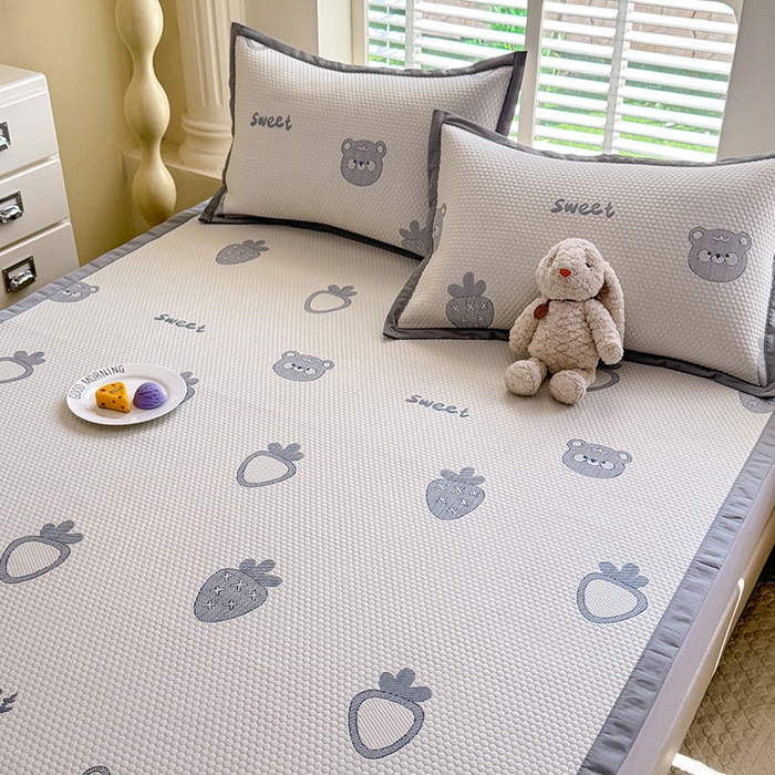 91家纺网 家纺一手货源 找家纺 绒世界 2025新款A类提花凉感豆豆复合凉席套件 提花豆豆-小怪兽