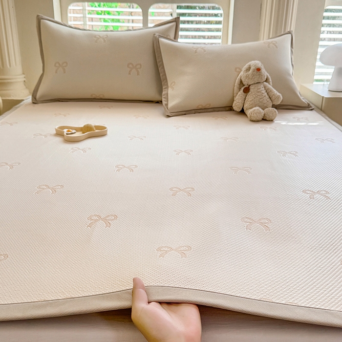 91家纺网 家纺一手货源 找家纺 （总）丝印良品 2025新款A类提花凉感豆豆复合凉席套件