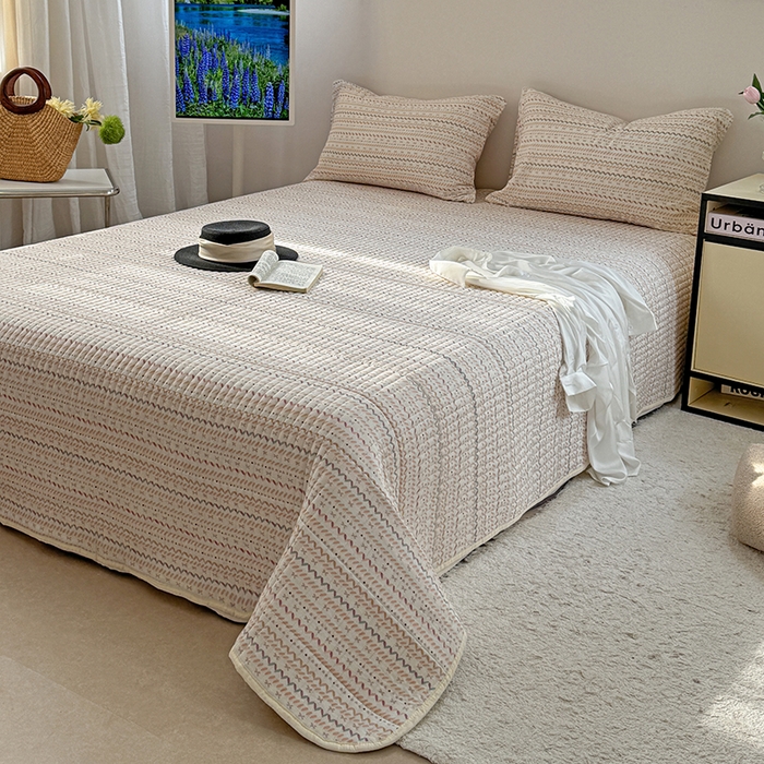 91家纺网 家纺一手货源 找家纺 TT.one 塔塔家居 2025新款全棉双层纱贝壳边夏被系列 床盖·波浪条