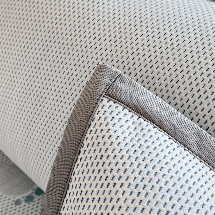 91家纺网 家纺一手货源 找家纺 绒世界 2025新款A类提花凉感豆豆复合凉席套件 提花豆豆-小脚丫