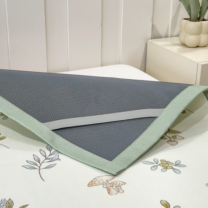 91家纺网 家纺一手货源 找家纺 倾慕家纺 2025年新款600D丝滑冰丝凉席-床席款 蘑菇小兔