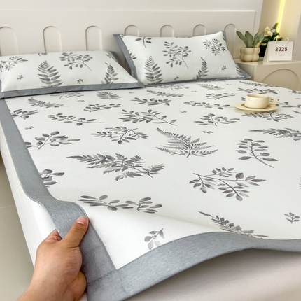 倾慕家纺 2025年新款600D丝滑冰丝凉席-床席款 素叶灰