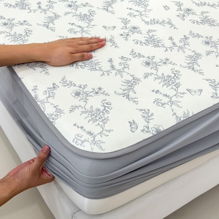 91家纺网 家纺一手货源 找家纺 2025年新款600D丝滑冰丝凉席-床笠款 连理枝蓝