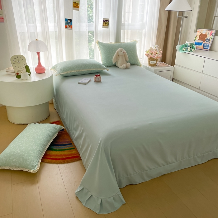 91家纺网 家纺一手货源 找家纺 一比一 2025新款针织双层纱镂空花边夏被四件套 冰心兰