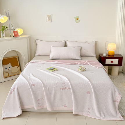 卡伦家纺2025凉豆豆冰丝毯系列 卡皮巴拉——粉