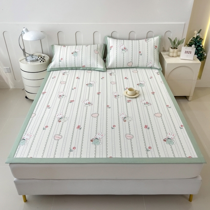 倾慕家纺 2025年新款600D丝滑冰丝凉席-床席款 玉小兔绿