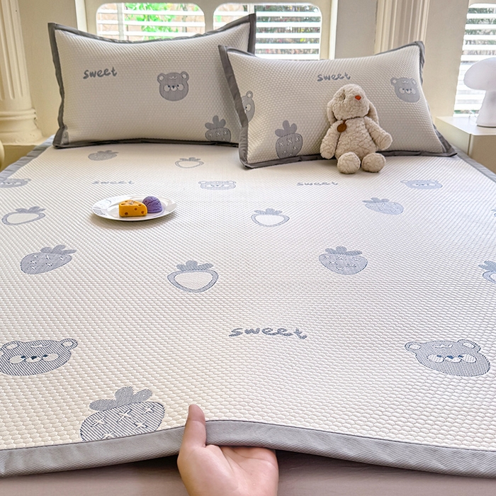 91家纺网 家纺一手货源 找家纺 绒世界 2025新款A类提花凉感豆豆复合凉席套件 提花豆豆-小怪兽