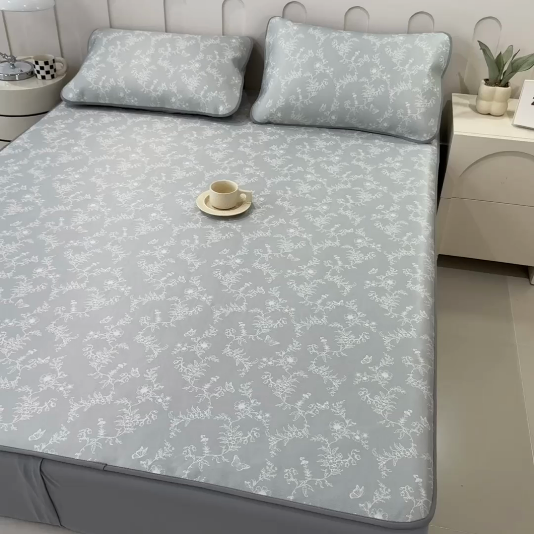 91家纺网 家纺一手货源 找家纺 2025年新款600D丝滑冰丝凉席-床笠款 连理枝白