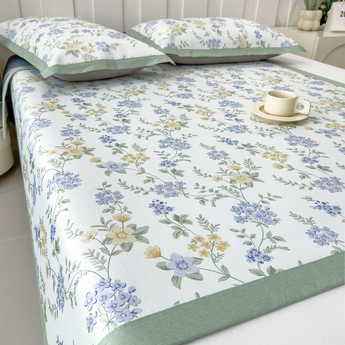 91家纺网 家纺一手货源 找家纺 倾慕家纺 2025年新款600D丝滑冰丝凉席-床席款 点点兰花