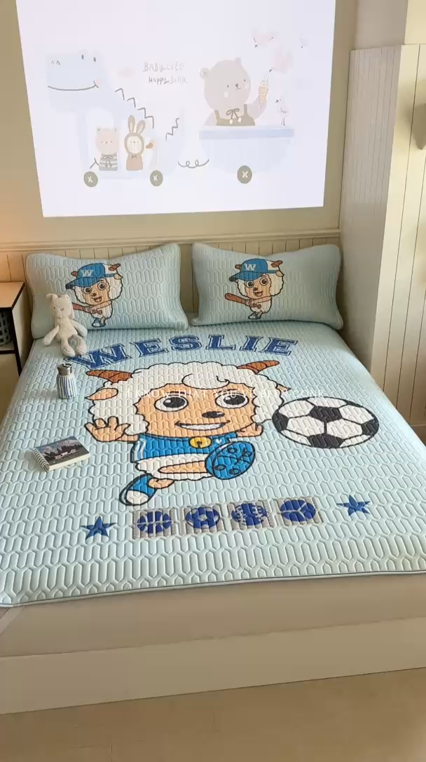 91家纺网 家纺一手货源 找家纺 金爱家 2025新款凉感丝乳胶凉席 乳胶-足球小子