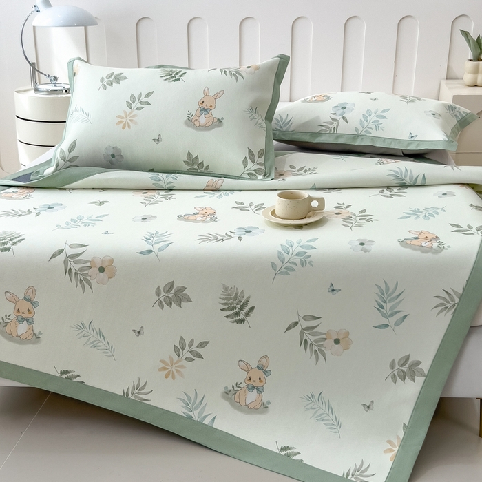 91家纺网 家纺一手货源 找家纺 倾慕家纺 2025年新款600D丝滑冰丝凉席-床席款 聪明小兔