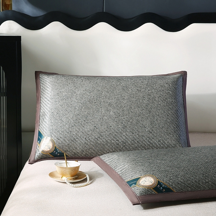 91家纺网 家纺一手货源 找家纺 小牛2025新款PE冷感霸王藤夏凉枕套系列凉枕套凉枕套冰丝枕套藤枕套冰藤枕套冰丝枕套竹枕套凉席枕套豆豆枕 灰色48*74cm【一只】